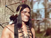 rbb Fernsehen CHINGACHGOOK, DIE GROSSE SCHLANGE, Spielfilm DDR 1967, Regie Richard Groschopp, am Montag (26.12.11) um 14:30 Uhr. Chingachgook, die Große Schlange (Gojko Mitic), der Sohn des Mohikaner-Häuptlings, ist der letzte Überlebende seines Stammes. Auf der Suche nach seiner Braut Wahtawah vom Stamm der Delawaren begibt er sich in gefährliche Abenteuer.