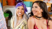 (v.li.): Karrueche Tran (Virginia), Gladys Bautista (Georgia).