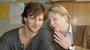 Stefan Vollmer (Hendrik Duryn, li.) und Elmar Kreisel (Lars Gärtner)