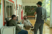 L-R: Jerry, Ramon and Carl chatting