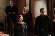 (v.l.): Lionel Fusco (Kevin Chapman), Samantha Shaw (Sarah Shahi) und John Reese (Jim Caviezel)