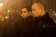 CHICAGO P.D. -- "The Number of Rats" Episode 220 -- Pictured: (l-r) Laroyce Hawkins als Kevin Atwater, Danny Pino als Nick Amaro, Ice-T als Odafin "Fin" Tutuola
