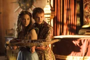 Margaery (Natalie Dormer), der König Joffrey (Jack Gleeson)