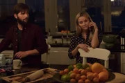 Von links nach rechts: Ed Mackenzie (Adam Scott) und Madeline Mackenzie (Reese Witherspoon).