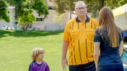 Jeremy Maguire (Joe Pritchett), Ed O'Neill (Jay Pritchett), Sofía Vergara (Gloria Delgado).
