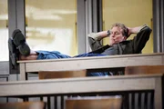 John C. McGinley (Dr. Perry Cox).