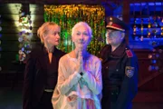 L-R: Dr. Agathe Herzog (Eva Herzig), Gerlinde Wieser (Michaela Rosen), Franz Gasperlmaier (Johannes Silberschneider)