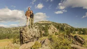 Log home hunters Justin and Ashley reach new heights on a hike through the Colorado Rockies, as seen on Log Cabin Living.