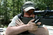 Die eigentliche Mission der Männer und Frauen des "Secret Service" ist es jedoch, den wichtigsten Mann des Landes zu schützen: den Präsidenten der Vereinigten Staaten. Sig Sauer Academy instructor Scott Kenneson.