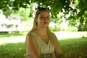 Aischa (21) hoffte, dass sie in ihren Schwiegereltern eine zweite Familie findet.