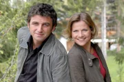 Hans Sigl (Andreas Blitz), Kristina Sprenger (Karin Kofler).