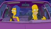 Wollen an ihrer Ehe arbeiten, doch der Funke scheint nicht überzuspringen: Homer (r.) und Marge (l.) ...