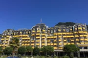 Schweizer Hotelgeschichten - Nobelherbergen für die Briten Teil 1 Das Montreux Palace am Genfersee.