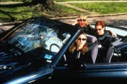 Carrie (Sarah Jessica Parker), Miranda (Cynthia Nixon), Samantha (Kim Cattrall)