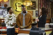 (v.l.n.r.) Franco (Jermaine Fowler); Marcus (Clayton Thomas); Randy (Katey Sagal)