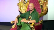 S3F25: Nach zwei Monaten harter Arbeit findet heute endlich Eric Sindermanns Fashion Show statt.