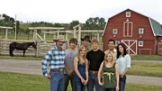 v.l.: Jack (Shaun Johnston), Ty (Graham Wardle), Amy (Amber Marshall), Tim (Chris Potter), Caleb (Kerry James), Mallory (Jessica Amlee), Scott (Nathaniel Arcan, Lou (Michelle Morgan