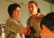 Martina (Judith Sehrbrock, li.) weiss nun, dass Andy (Stefan Puntigam) ihre Schwester umgebracht hat. Andy hat schon mit seinem Leben abgeschlossen, als Walter (Katy Karrenbauer) auftaucht...