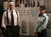 L-R: Capt. Donald Cragen (Dann Florek), Detective Millie Vizcarrondo (Paula GarcÈs)