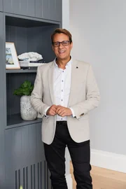 Andrew Winter