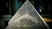 Das Pyramidion der Schwarzen Pyramide Amenemhat III aus Basalt der Pyramide von Dashur