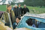 Tess (Bridie Carter, l.) und Claire (Lisa Chappell)