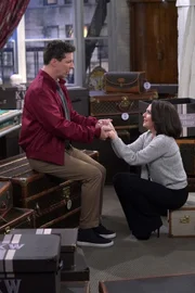 Sean Hayes (Jack McFarland), Megan Mullally (Karen Walker).