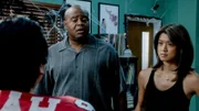 Ein Serientäter treibt an Halloween sein Unwesen. Das Team um Max (Masi Oka, l.), Grover (Chi McBride, M.) und Kono (Grace Park, r.) ermittelt, um dem Täter zu stoppen ...