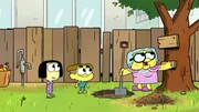 L-R:  Tilly Green (Marieve Herington), Cricket Green (Chris Houghton) and Gramma Alice Green (Artemis Pebdani)