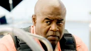 Chi McBride als Captain Lou Grover