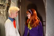 Daniel DiMaggio (Oliver Otto), Nikki Hahn (Gina).
