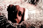 Scully (Gillian Anderson)