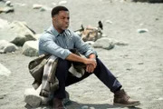 Joe Donovan (Kevin Hanchard)