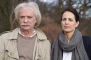 Katinka Keckeis und Axel Petermann rollen alte Kriminalfälle wieder auf.