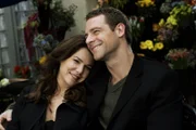 Lorelai Gilmore (Lauren Graham, l.), Christopher Hayden  (David Sutcliffe, r.)