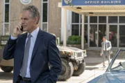Dwayne Pride (Scott Bakula)