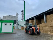 Mit Biogas aus Stroh drängt die Firma VERBIO in den Gasmarkt. In Deutschland bleiben nach Angaben des Deutschen Biomasseforschungszentrums jährlich bis zu 20 Millionen Tonnen Stroh ungenutzt, die für die Herstellung von Bioenergie zur Verfügung stehen.