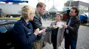 In den Sachen der Toten finden die Ermittler Fotos von einer jungen Familie. Offensichtlich sind die Fotos in Wismar aufgenommen worden. Hatte Dana entgegen Rönneborgs Behauptungen doch Kontakte in Wismar, und hat das etwas mit ihrem Tod zu tun? Leena Virtanen (Li Hagman), Lars Pöhlmann (Dominic Boeer), Katrin Börensen (Claudia Schmutzler) und Sven Herzog (Michael Härle) ermitteln.