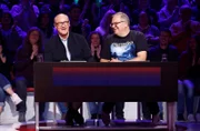 Rateteam-Kapitän Elton (r.) mit Radiomoderator und Komiker Bodo Bach (l.).