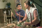 (v.l.n.r.) Randall Pearson (Lonnie Chavis); Kate Pearson (Mackenzie Hancsicsak)