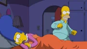 Währen Marge einfach nur schlafen möchte (l.), hat Homer (r.) eine grandiose Idee, die ihn kein Auge zumachen lässt. Er will eine App erfinden, die sein Leben in Zukunft erleichtern wird ...