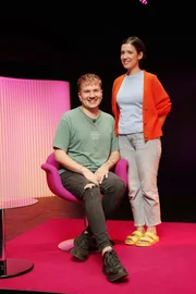 Deep Dating Ähnlichkeit oder Gegensätze: Was ist besser für eine Beziehung? Staffel 2  Folge 10 Diego, Gülsha 2024
