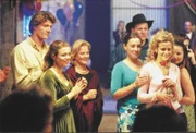 Von links: Nick (Myles Pollard), Tess (Bridie Carter) und Jodi (Rachael Carpani)