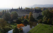 Schlossfassade bzw. -anlage der ehemaligen Benediktinerabtei Corvey.