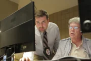 Inspector Bajat (l.); Tom Shunick (r.)