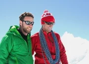 Moderator Nik Hartmann und Bergführer Romain Tavelli auf dem Bishorn (4153 m ü. M.)