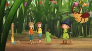 Petronella und ihre Freunde warten auf ein kräftiges "Hatschi" vom Moosling.