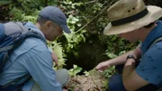Charles Golden und Whit Schroder analysieren die Überreste von Lacanja Tzeltal und kommen zu dem Schluss, dass es sich um Maya-Stücke handelt, die bis ins 3. Jahrhundert zurückreichen.