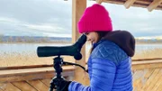 Die am Ammersee überwinternden Zugvögel sind sehr scheu. Anna kann sie nur aus einiger Entfernung beobachten.