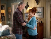 Dale Ballard (Craig T. Nelson), June (Reba McEntire). Dale Ballard (Craig T. Nelson), June (Reba McEntire).
